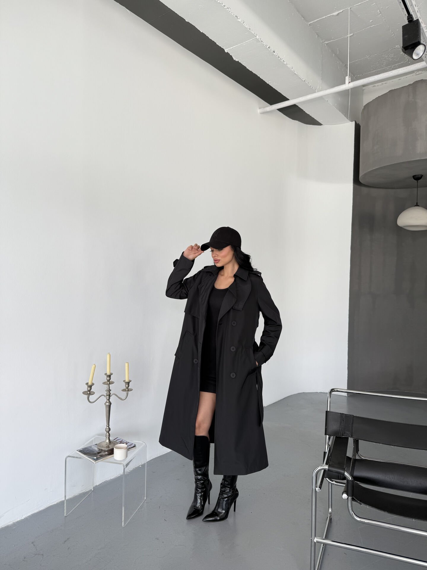 Astarlı Düğme Detay Trençkot M - siyah